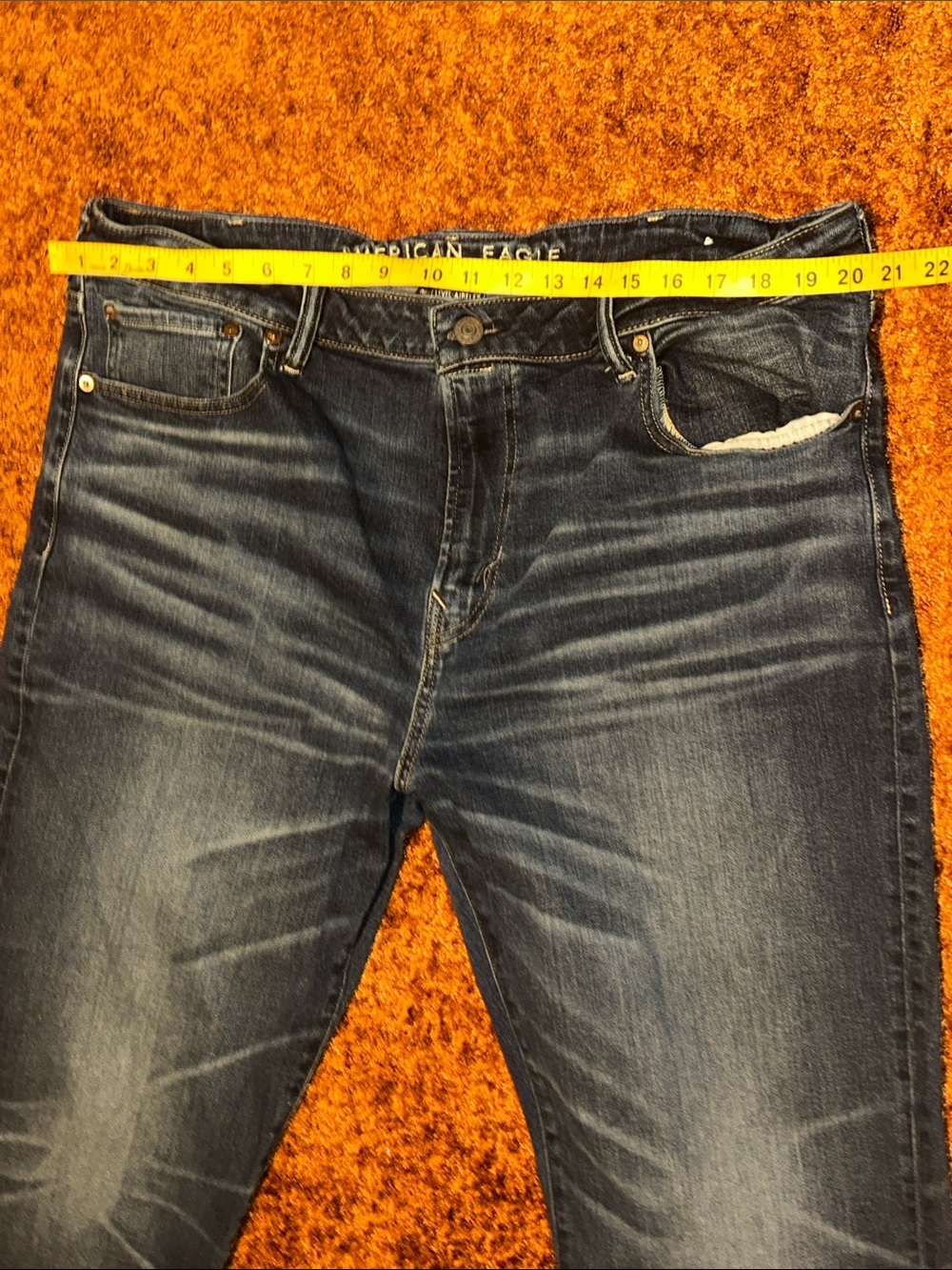 American Eagle Outfitters Men’s Dark Wash Relaxed Jeans - Picture 2 of 10